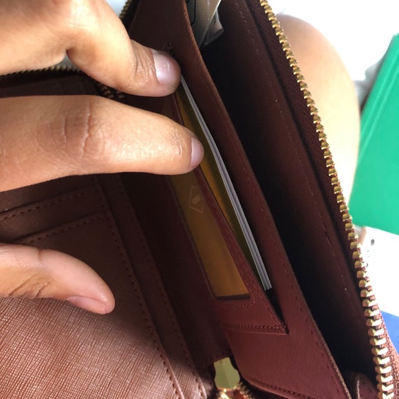 Fossil Brown Wallet/Wristlet - Picture 5 of 8